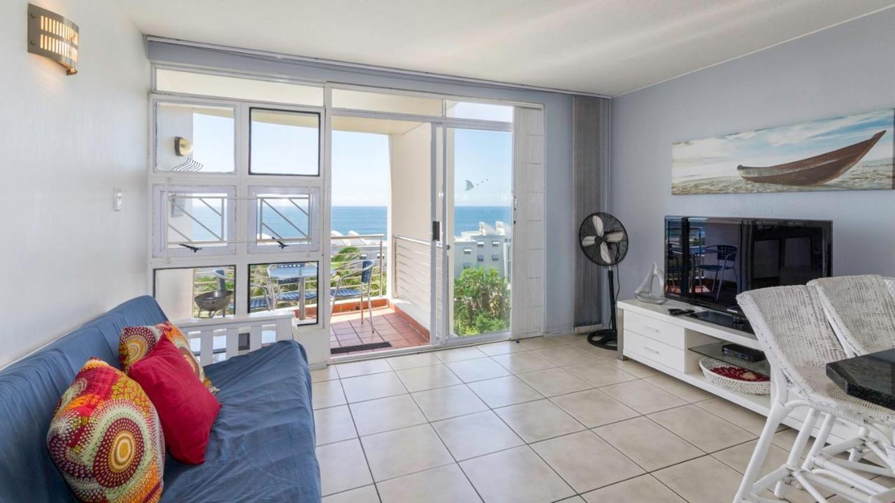 Ocean Breeze At 92 Chaka Cove Apartment Ballito Exterior photo